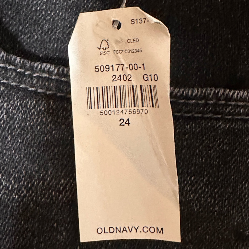 NWT Old Navy High Rise Vintage Cropped Flare - Picture 6 of 9